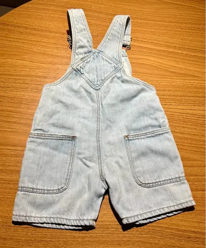 Macacão Jeans Bebê Zara - Tamanho 12 a 18 meses