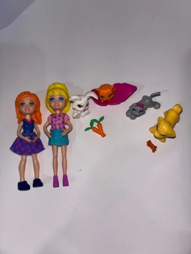 Polly Pocket e animais 