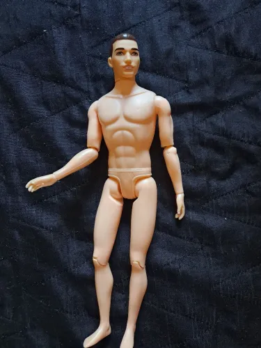 Boneco Ken articulado Genérico