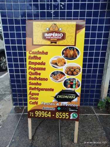 Cavalete de propaganda em madeira 