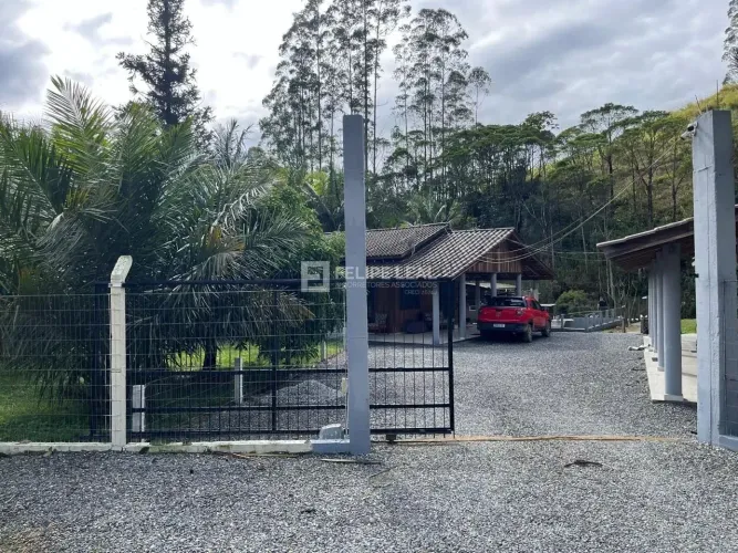 Chácara em Rio do Alho - Major Gercino, SC