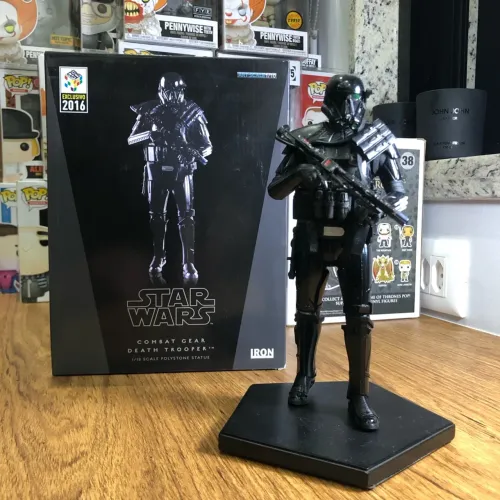 Iron Studios - Star Wars - Combat Gear Death Trooper - Exclusivo CCXP 16