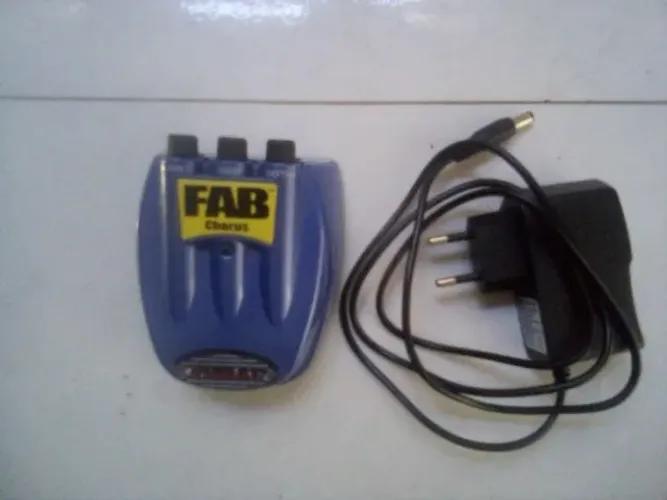Pedal Danelectro FAB Chorus 