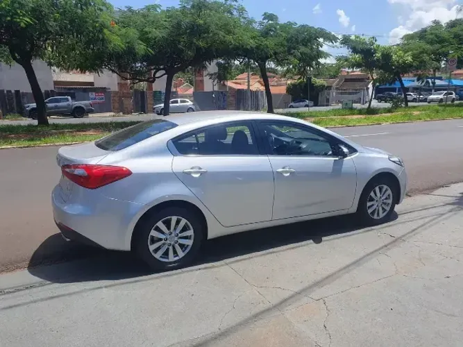SUCATA KIA CERATO 2015