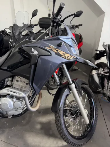 XRE 300 ABS(GONCALO MOTOS) já emplacada 2026 e transferida!