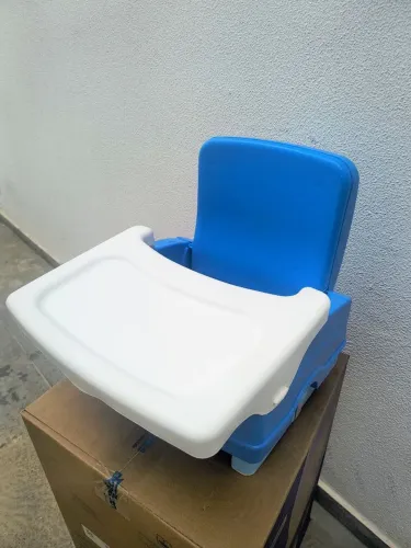 Cadeira de refeição portatil cosco