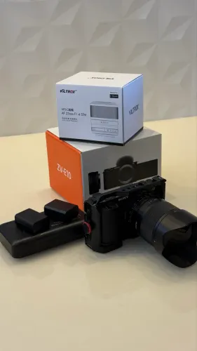 Câmera Sony ZVE10 + Lente 23mm Viltrox