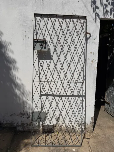 Grade para porta