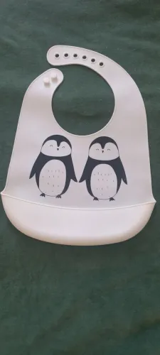 Babador de silicone Pinguim