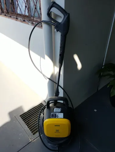 Lava jato Eletrolux ew1800epi semi novo