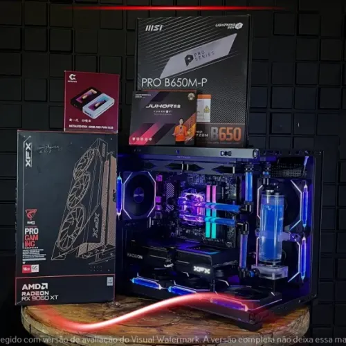 Desktop Gamer Ryzen 7 7700, RX 9060 XT 16GB, 32GB DDR5, NVMe 1TB, WC 280mm