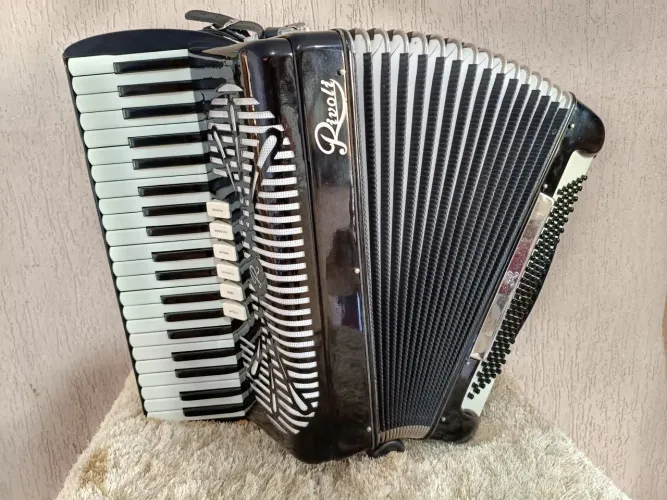 Acordeon Rivoli Sonola 4/5 Oitavada