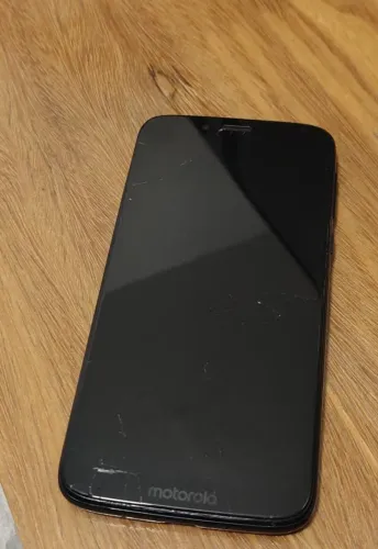 Moto G7 play plus recondicionado.