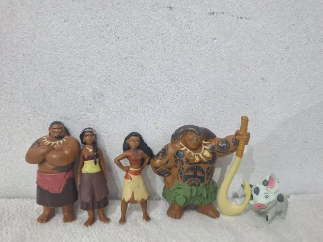 Lote de brinquedos antigos e miniaturas 