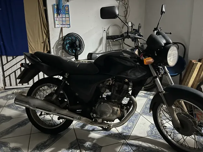 Vende se moto