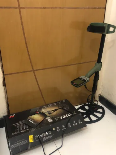 Detector de metal X terra PRO . Zero
