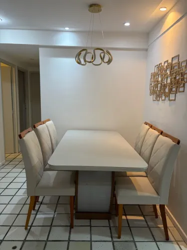 Conjunto de mesa (180x90) com 6 cadeiras (cinamono/Off White) seminovas