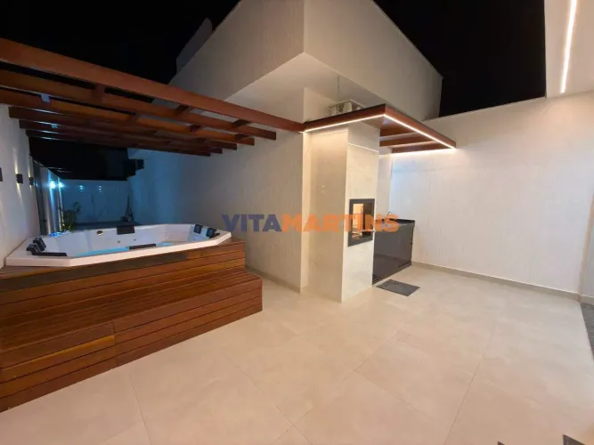 Casa com 2 Quartos (1 Suíte) e Hidromassagem no bairro Vila do Peró por R$410.000,00