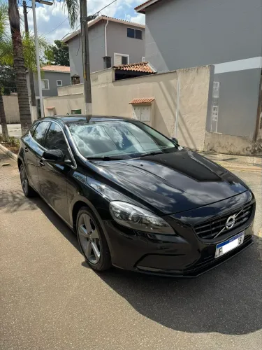 Volvo V40 T-4 Momentum 2.0 Aut. 2016