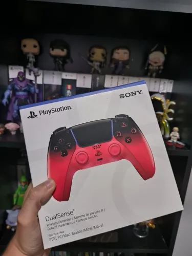 Dualsense (Controle PS5) - Techno Red Lacrado