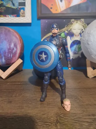 Capitão América Marvel Legends