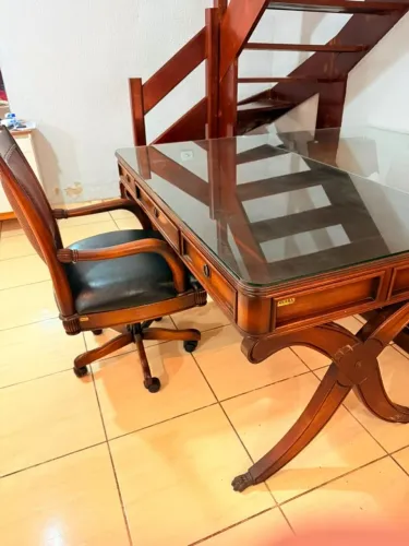 Conjunto de escritório alto padrão