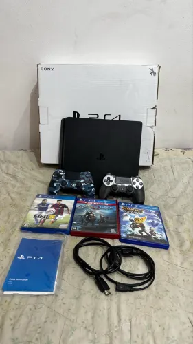 PS4 SLIM