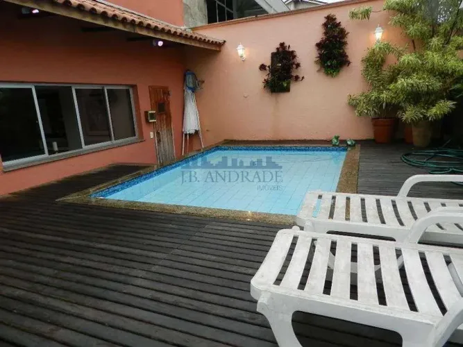 Jardim Oceânico  Cobertura Linear | 4 Suítes com Closet | 4 Vagas | Terraço com Piscina | 