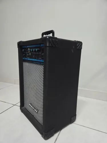 Caixa de Som Amplificadora