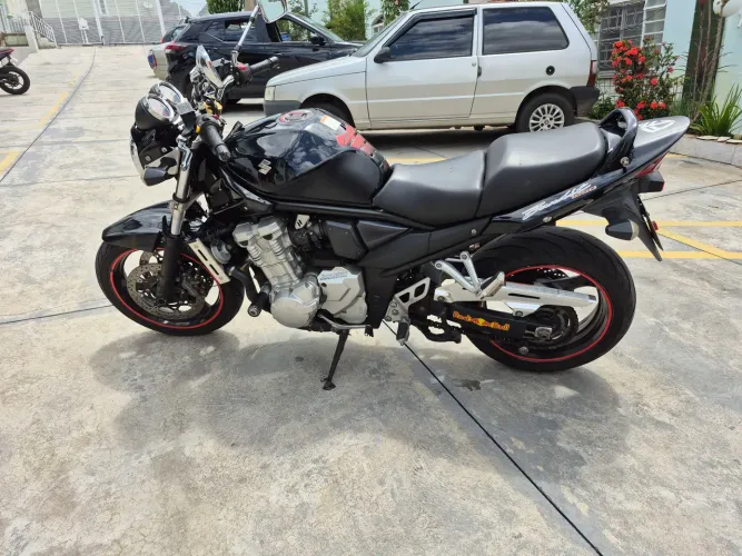 Moto suzuki 1250N