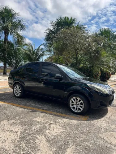 Ford Fiesta Sedan 1.0 8V Flex 4P 2011