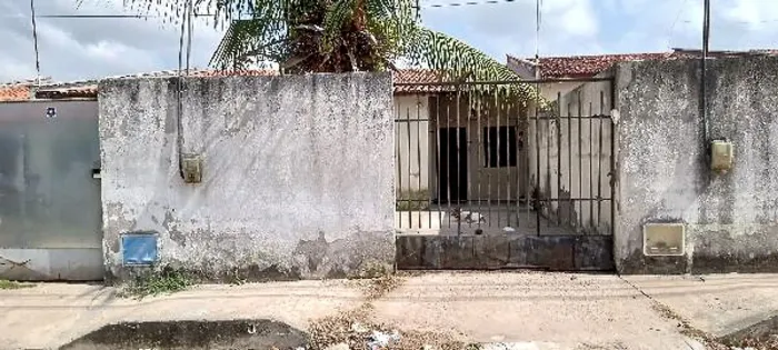 Casa no CENTRO em Pacajus/CE - Caixa *0187