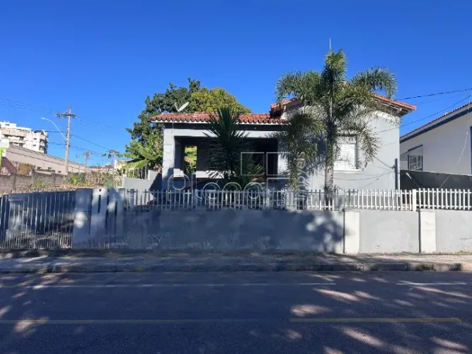 Casa à venda em Vinhedo, Centro, com 2 quartos, com 139 m²