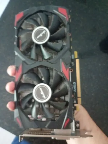 Vendo RX 580 8 gb 2048 sp funcionando perfeitamente embalada 