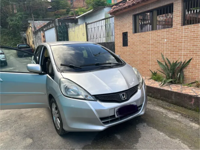 Honda Fit LX 1.4/ 1.4 Flex 8v/16v 5P Aut. 2013