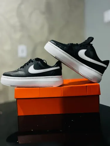 TÊNIS NIKE COURT VISION ALTA 41,5