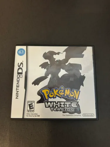 Pokémon White Version Nintendo DS
