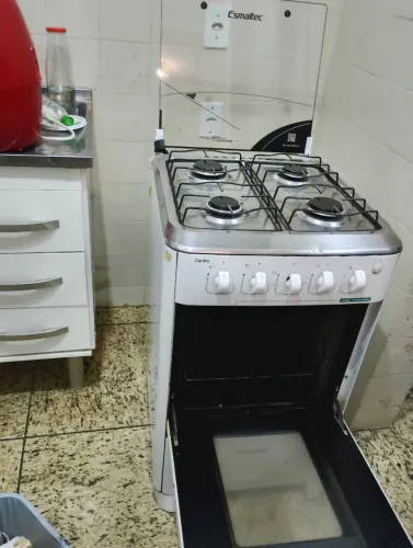 Fogão com 4 bocas Modelo Caribe/Esmaltec