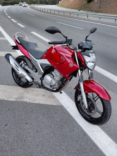 Fazer 250