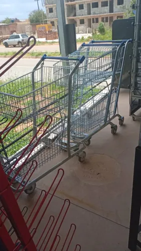 CARRINHO DE COMPRAS DUPLO 90 LITROS SEMI NOVO