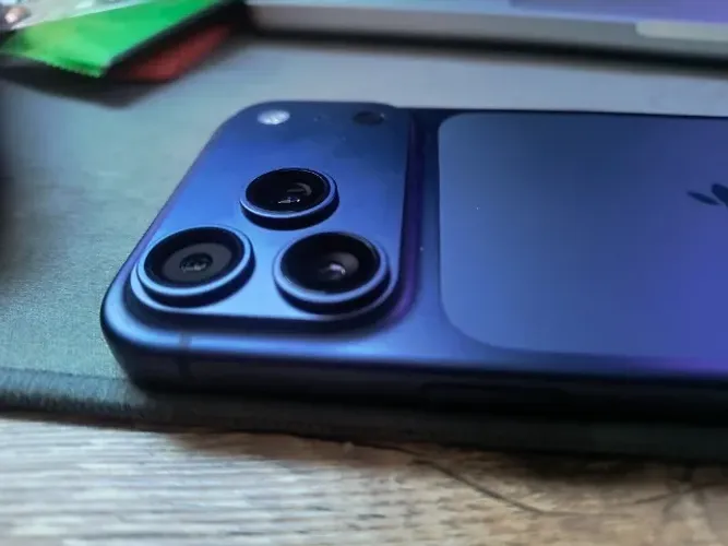 iPhone 17 Pro max