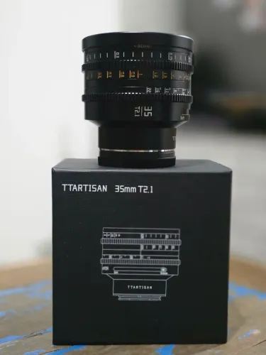 Lente Cine 35mm 2.1 TTARTSANS MOUNT L