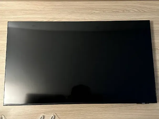 Smart TV Samsung 50 Polegadas UHD 4K UN50AU8000GXZD