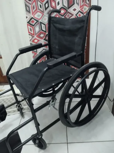 Cadeira de Rodas