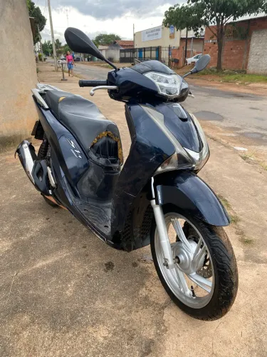 Honda SH150i barato para arrumar
