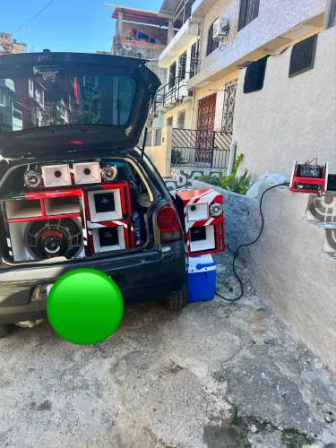 Som automotivo