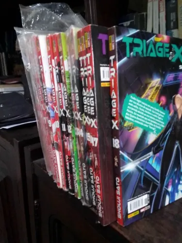 Mangá Triage 1 ao 18