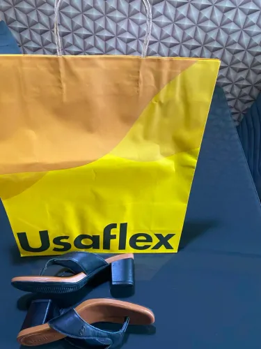Tamanco baixo Usaflex, tamanho 36.