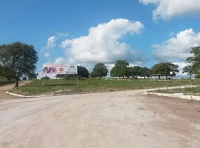 Lotes/Terreno em Campo Formoso com 160m²