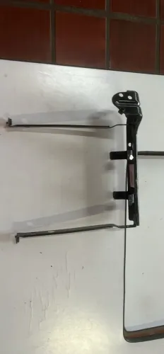 Suporte de Filtro de Ar LD compatível com Camaro 16/24 23376721